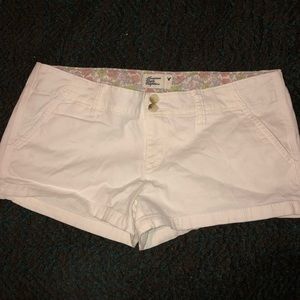 American Eagle white shorts. Size M